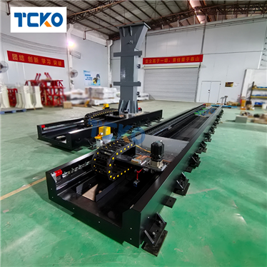 機器人地軌第七軸